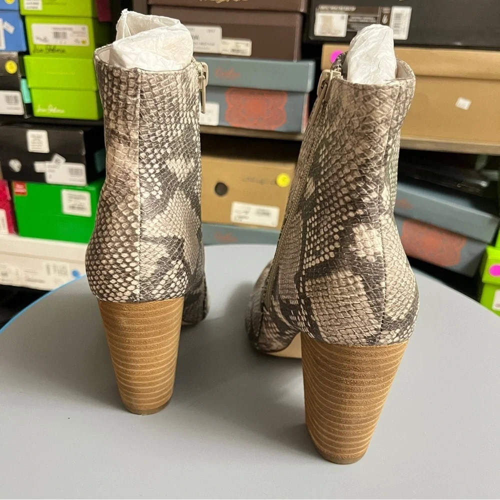 Carlos Santana Textured Ankle Booties